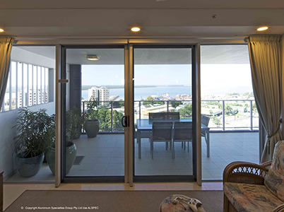 slidingdoors12